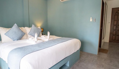 Habitación estándar doble (No Pool View)