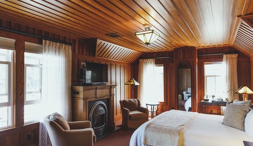 Habitación Deluxe, 1 cama de matrimonio grande, chimenea, vistas al puerto