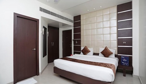 Habitación Confort doble, 1 cama de matrimonio, no fumadores, frigorífico