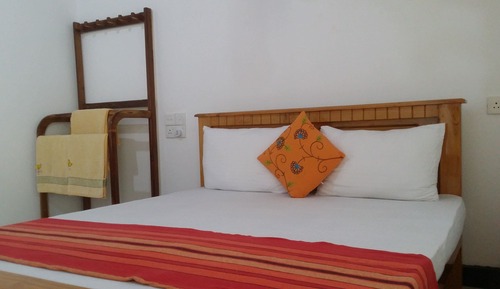 Habitación Deluxe doble, 1 cama de matrimonio, fumadores, vistas al jardín