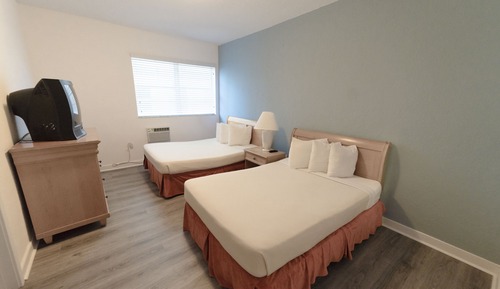 Habitación económica, 2 camas dobles