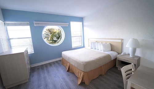 Habitación económica, 1 cama de matrimonio grande, balcón
