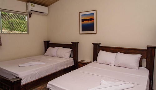 Habitación estándar, 2 camas dobles, planta baja