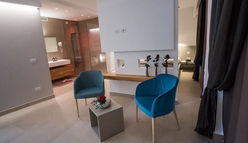 Suite ejecutiva, balcón, vistas al valle