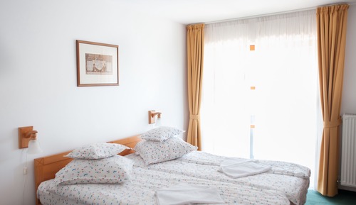 Habitación estándar doble, junto a la pista de esquí