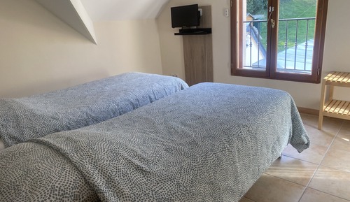 Suite familiar, baño privado (FRB)