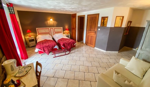 Habitación con 1 cama doble o 2 individuales, baño privado, vistas a la montaña (Fond de la Grange)