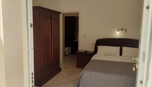 Habitación Deluxe doble, 1 cama de matrimonio, no fumadores, vistas al jardín (Loretta)