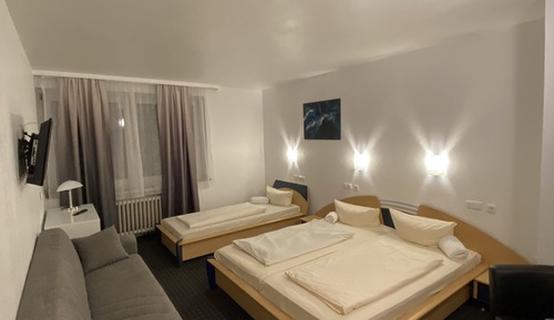 Habitación triple básica