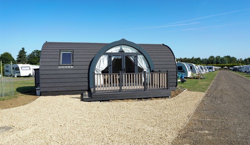 Side Entry Pod (no pets allowed)