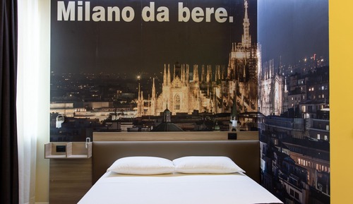 Estudio Business, 1 cama de matrimonio con sofá cama