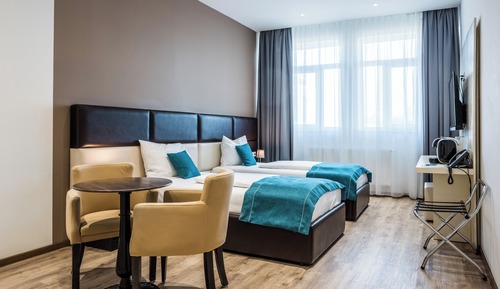 Habitación superior con 1 cama doble o 2 individuales
