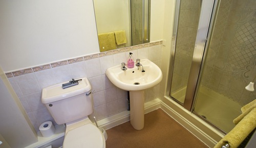 Habitación doble, baño privado