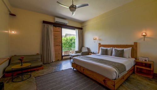 Habitación Deluxe doble, 1 cama de matrimonio grande, vistas al jardín