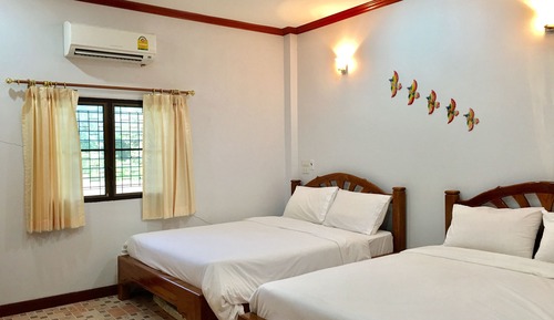 Habitación cuádruple estándar