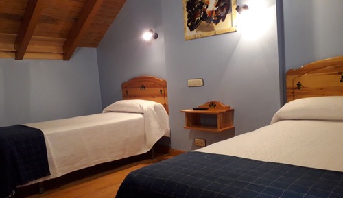 Habitación estándar con 2 camas individuales, vistas a la ciudad