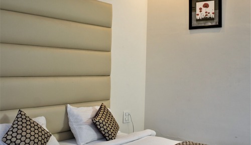Habitación Deluxe con 1 cama doble o 2 individuales