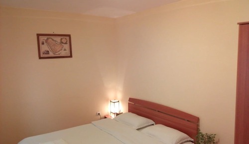 Habitación estándar con 1 cama doble o 2 individuales, baño privado