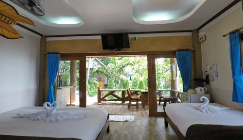 Comfort Triple Room
