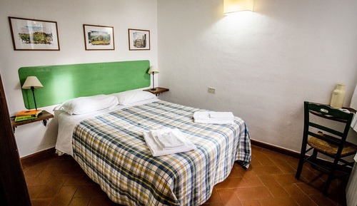Apartamento Confort, 2 habitaciones, patio, vistas al jardín