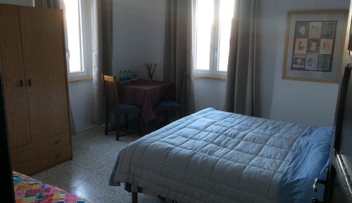 Habitación cuádruple básica, varias camas, no fumadores, vistas al lago