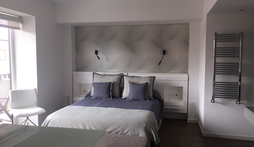 Suite de lujo, bañera de hidromasaje