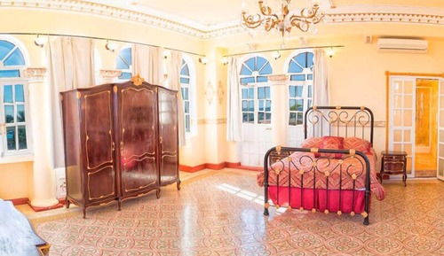 Suite superior, 2 camas de matrimonio, terraza, vistas a la ciudad