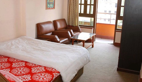 Habitación con 2 camas individuales