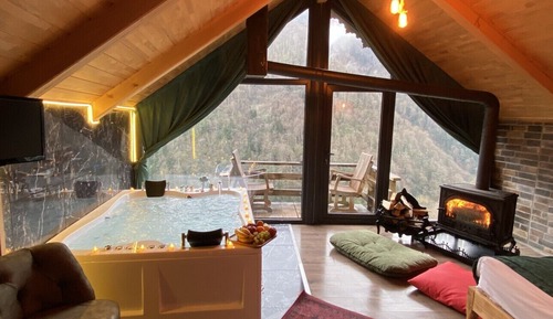 Suite estudio Premium, vistas a la montaña