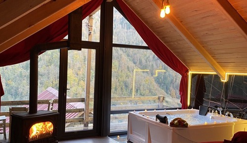 Suite estudio presidencial, vistas a la montaña