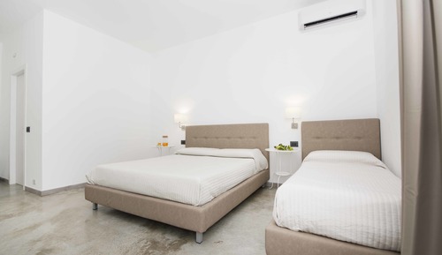 Habitación triple clásica