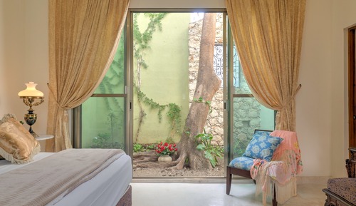 Habitación de lujo doble, 1 cama de matrimonio grande, balcón