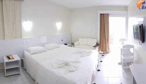 Habitación de lujo con 1 cama doble o 2 individuales, vistas al jardín