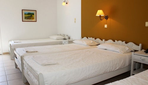 Habitación cuádruple estándar, varias camas, no fumadores