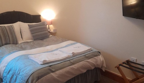 Habitación doble, baño privado (firstfloor)