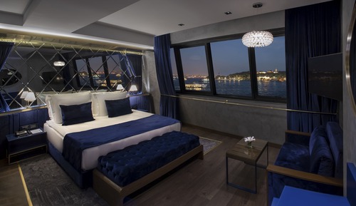 Penthouse, Suit Room with Sea View