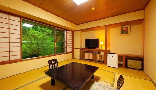 Habitación triple económica, no fumadores