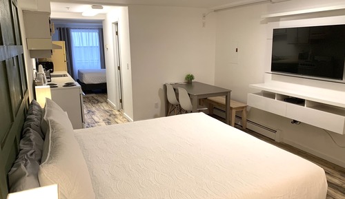 Habitación Deluxe (Two Queen Beds with Kitchenette)