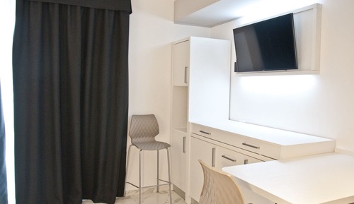 Apartamento superior, 1 habitación, balcón, vistas al jardín