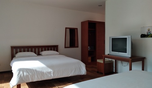 Family for 4 people with Sea View