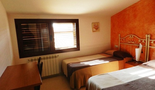 Habitación con 1 cama doble o 2 individuales