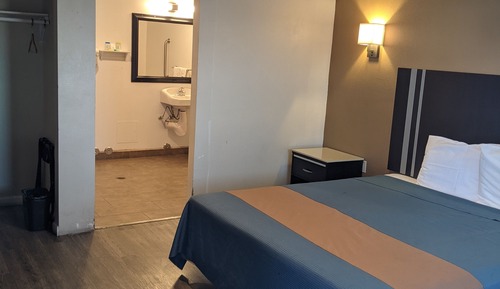 Habitación estándar, 1 cama de matrimonio grande, accesible para personas con discapacidad
