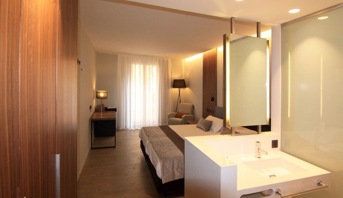Habitación estándar doble, balcón