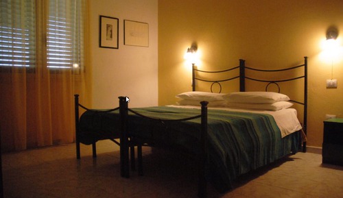 Habitación con 1 cama doble o 2 individuales