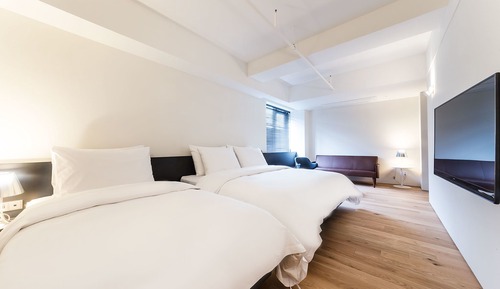 Habitación familiar con 2 camas individuales