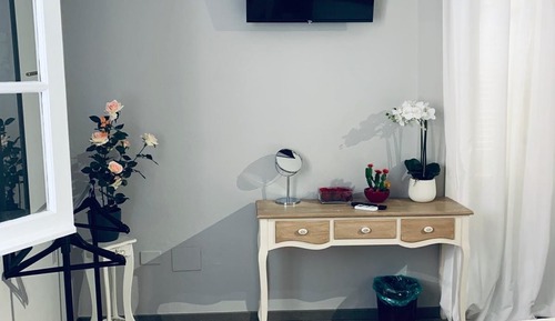 Habitación clásica doble, 1 cama de matrimonio, balcón
