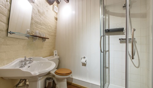 Habitación Deluxe con 1 cama doble o 2 individuales, baño privado (Wheat Chamber )