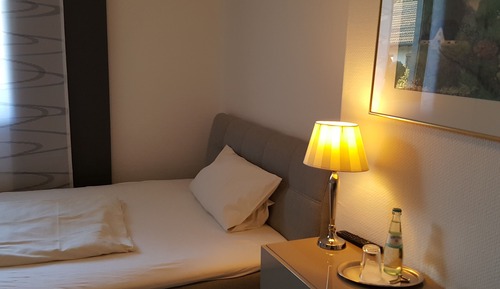 Habitación individual, baño privado