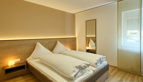 Habitación básica doble, 1 cama de matrimonio, no fumadores (Basement)