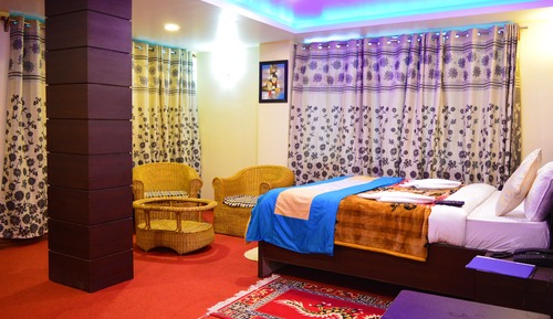 Habitación estándar doble, 1 cama doble, vistas a la montaña